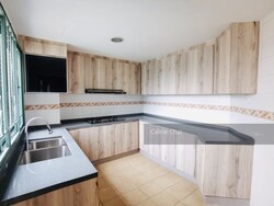 yew-mei-green photo thumbnail #6